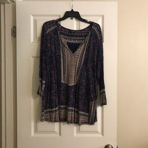 Lucky Brand V neck shirt